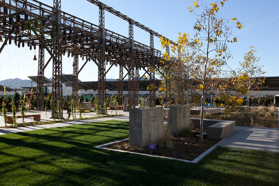 burbank-water-and-power-ecocampus-ahbe-landscape-architects