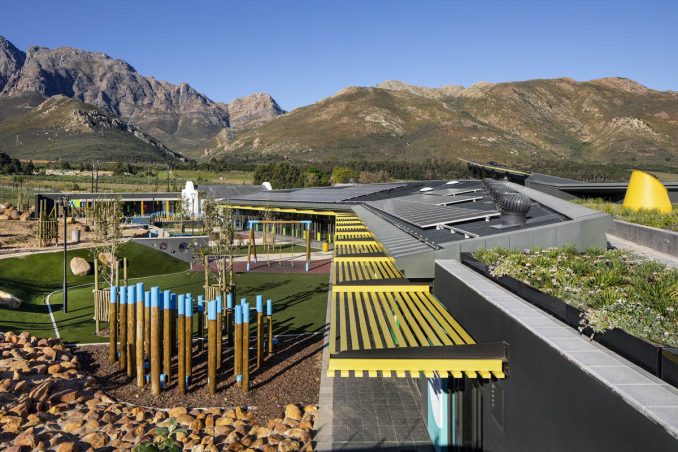 Botha’s Halte Primary School - overall aerial shot of school and mountains.