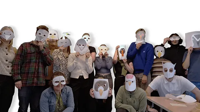 Becoming Birds: İzlanda'da Türler Arası Bir Tasarım Stüdyosu Deneyimi